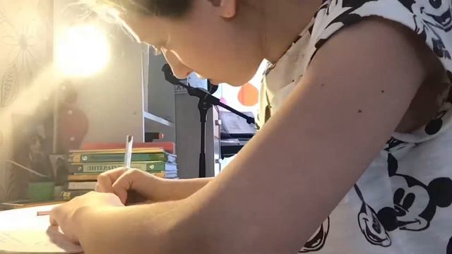 Карантин😳😊 Чем я занимаюсь дома во время карантина🧸😋 смотреть онлайн