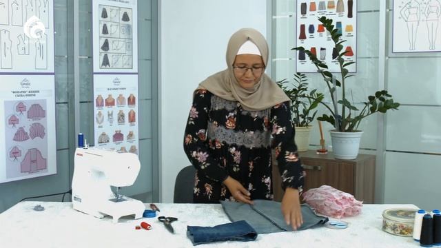 Ескі джинсыдан сәнді көйлек тігу смотреть онлайн