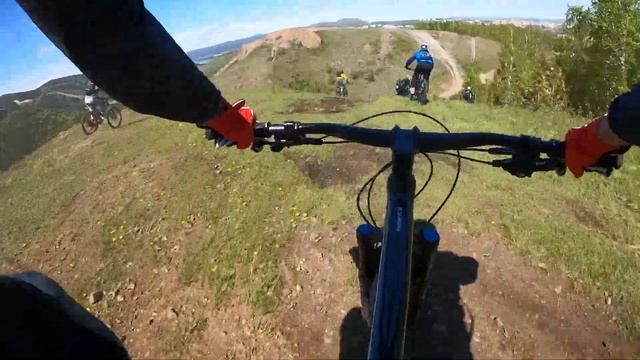 Тропа вдоль Торгашинского хребта смотреть онлайн