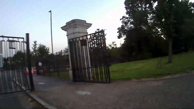 Around Finsbury Park on fast-forward, bike-ride 17 July 2021 смотреть онлайн