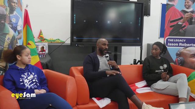 Memory Café with Jason Roberts смотреть онлайн