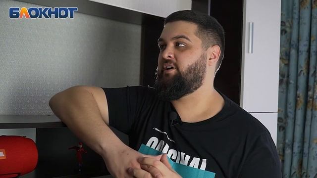 «Мне приснился сон, где я худой»: участник «Сбросить лишнее-4» Денис Лабеко смотреть онлайн