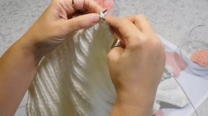 Вяжем шапку - шлем с манишкой. Мастер класс по вязанию шлема