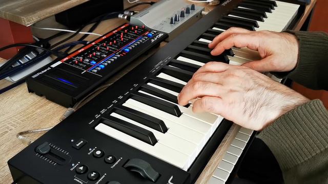 Nektar iX49 midi controller Roland JU-06 synth Novation Speedio audio Proteus VX | VaporWave Music смотреть онлайн