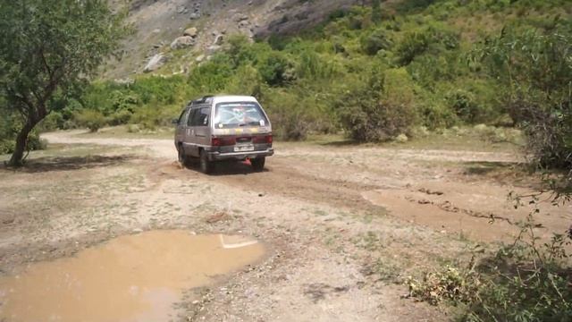 Toyota Town Ace CR30 смотреть онлайн