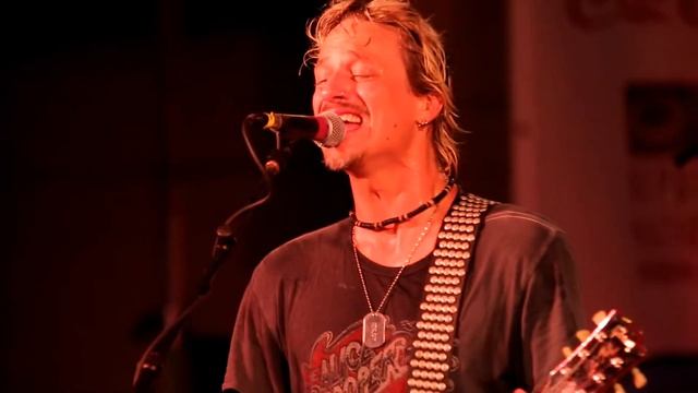Fuel - Sunburn (LIVE @ VA Beach 31st Street Stage, VA) смотреть онлайн