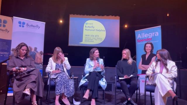 Wentworth's Body Image Forum смотреть онлайн