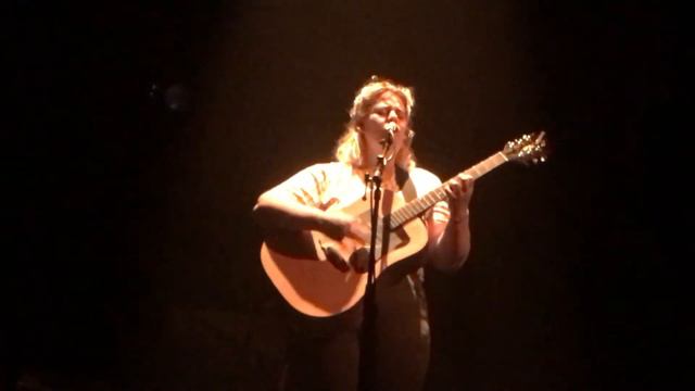 Ce matin - Safia Nolin live les 3 Baudets (MaMA event) Paris смотреть онлайн