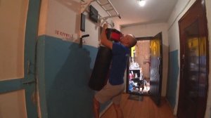 Боксерский мешок 50 кг ПРОФИ. Полный обзор и тест драйв боксерской груши с резиновой крошкой!