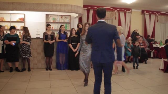 Красивый танец Адыгская свадьба смотреть онлайн