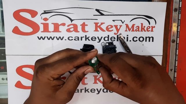 #jaguarkey #bettery #delhikeyshop #carkeys #siratkeymaker #keymaker смотреть онлайн