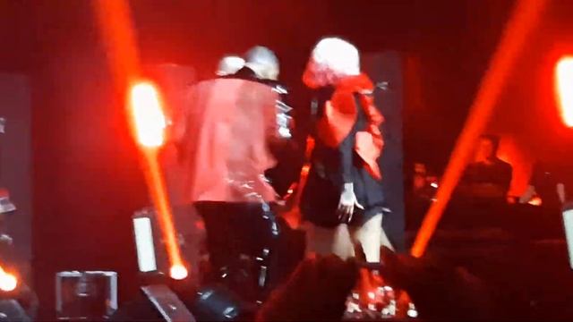 Iggy Azalea - Started ( Live São Paulo )