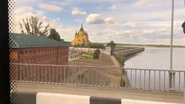 Поездка по Канавинскому мосту .Нижний Новгород.11.06.2018. смотреть онлайн