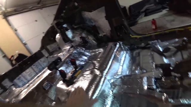 Hyundai Tiburon | Шумоизоляция и сборка салона смотреть онлайн