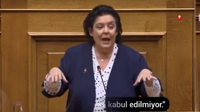 Yunanistan Meclis'i karıştı."Türk Maskesi" krizi. Η κρίση της «τουρκικής μάσκας» στην Ελλάδα смотреть онлайн