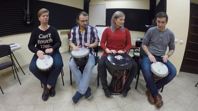 Играем на там-тамах