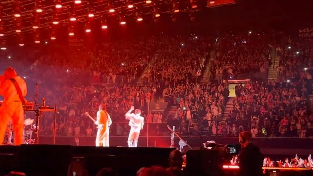 Love on tour kia the forum #asitwas #harrystyles смотреть онлайн