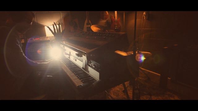 Saturday night session: Rhodes Mark 1 Stage piano (Avion Retro Flyer) and Sequential Prophet 10 смотреть онлайн