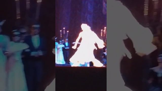 Бал у графа Орловского, оперетта Летучая мышь смотреть онлайн