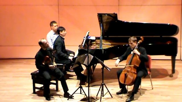 J. Brahms Piano trio in B major, op.8 by Hafnia Trio смотреть онлайн