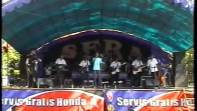 NOSTALGIA BERSAMA GERRY MAHESA (CAMELIA) смотреть онлайн