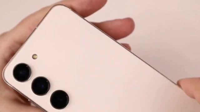 Samsung Galaxy S23 обзор