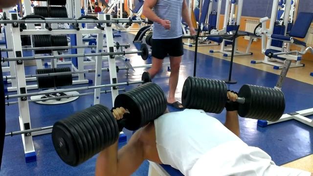 Жим гантелями 110 кг 55х2 смотреть онлайн