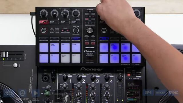 Pioneer DJM 900SRT and DDJ SP1 Demo with Serato DJ 1 5 смотреть онлайн