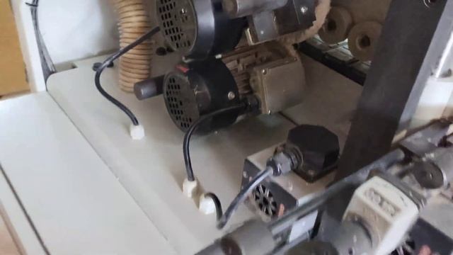 Кромко-облицовочный станок GRIGGIO GB 3/3M смотреть онлайн