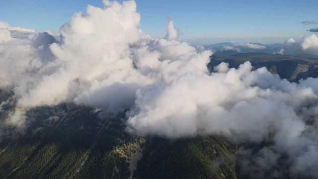 Летим выше облаков над Риддером смотреть онлайн