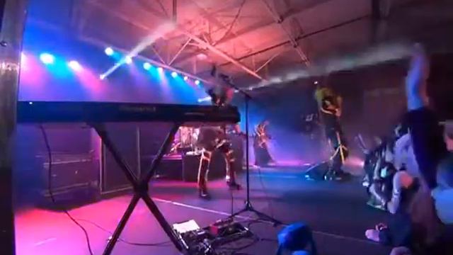 メトロノーム Metronome - 強くてNEW GAME (Tsuyokute NEW GAME) (Part) LIVE Anime North 2017 смотреть онлайн