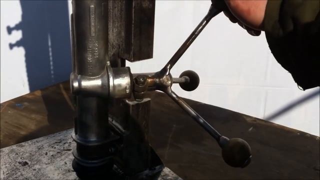 Самодельный сверлильный станок ( Часть 2- Сборка станины) смотреть онлайн