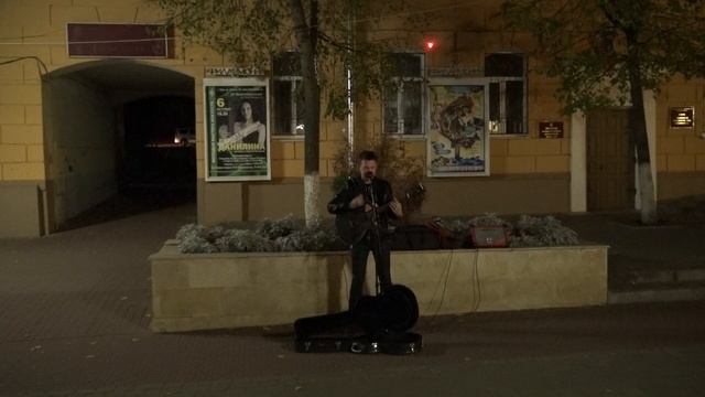 Кино - Звезда по имени Солнце (уличные музыканты г.Орёл) смотреть онлайн