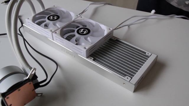 Building a Stunning PC in the H7 Flow смотреть онлайн