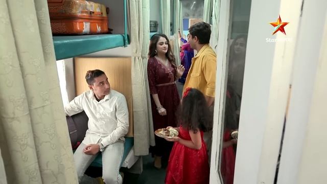 ভালোবাসার টানেই একে অপরের জন্য খাবার নিয়ে এলো সোনা রূপা। смотреть онлайн