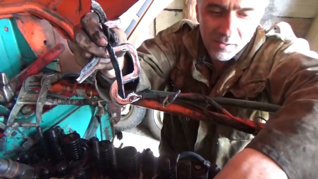 Ремонт трактора Т-40 АМ ч № 8 ,установили коллектора. смотреть онлайн