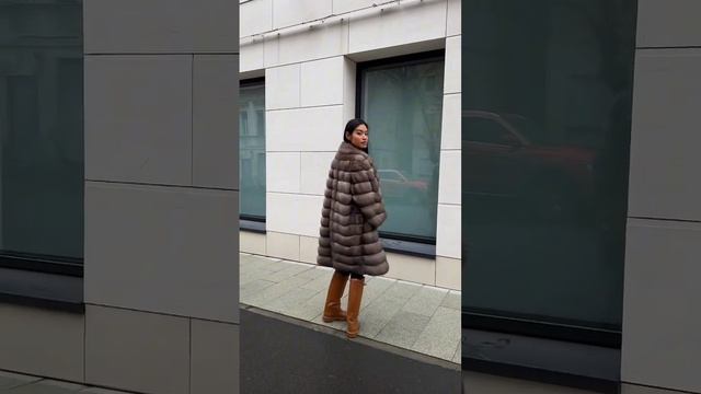 КАК ВЫБРАТЬ ШУБУ НА ЗИМУ ❣️ #купитьшубу смотреть онлайн