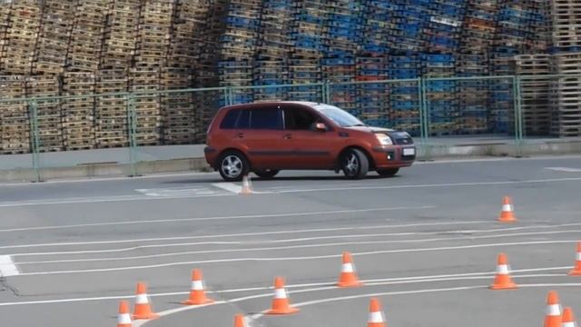 Обзор Ford Fusion 2008 г.