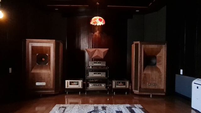 Tannoy Westminster - Something Warm