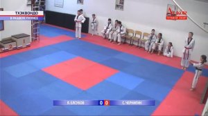 Соревнования по Тхэквондо в разделе Пхумсе