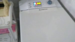 Стирка на стиральной машине Ariston AVTF104.