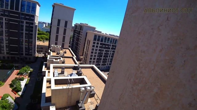 Промышленный альпинизм. Обслуживание кондиционеров | Альпинист CITY смотреть онлайн