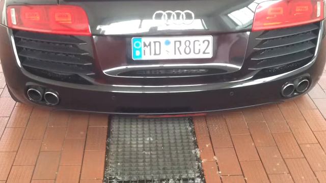 Audi R 8 (MUST HEAR!!!) смотреть онлайн