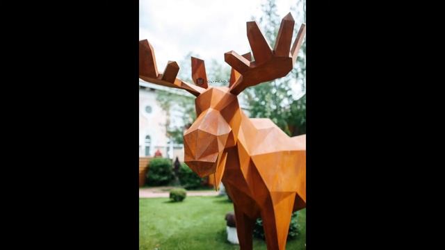 Ландшафтная полигональная скульптура "Лоси" смотреть онлайн