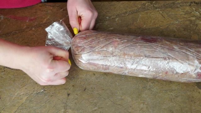 Как приготовить ДОМАШНЮЮ ВЕТЧИНУ вместо колбасы. Рецепт ветчины в домашних условиях. смотреть онлайн