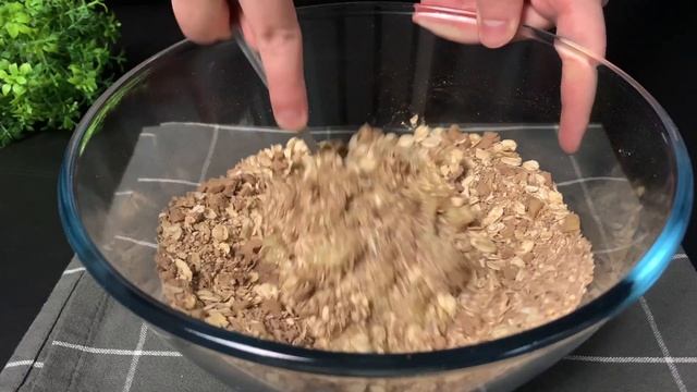 Sie werden in 1 Minute verschwinden! Hast du Haferflocken, Banane und Kakao? Kalorienarmes Dessert смотреть онлайн