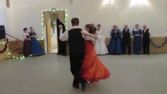Танго на новогоднем балу в Онежском ДК смотреть онлайн