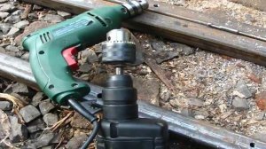 Как перфоратором сверлить металл