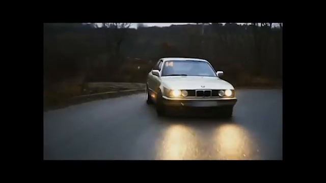 Сумасшедший дрифт на бмв и мерседес!!!!!!!!!