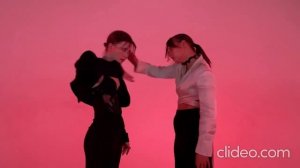 stray kids red lights dance cover by blacklist mirror